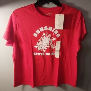 Universal Thread Red Sunshine Graphic Tee
